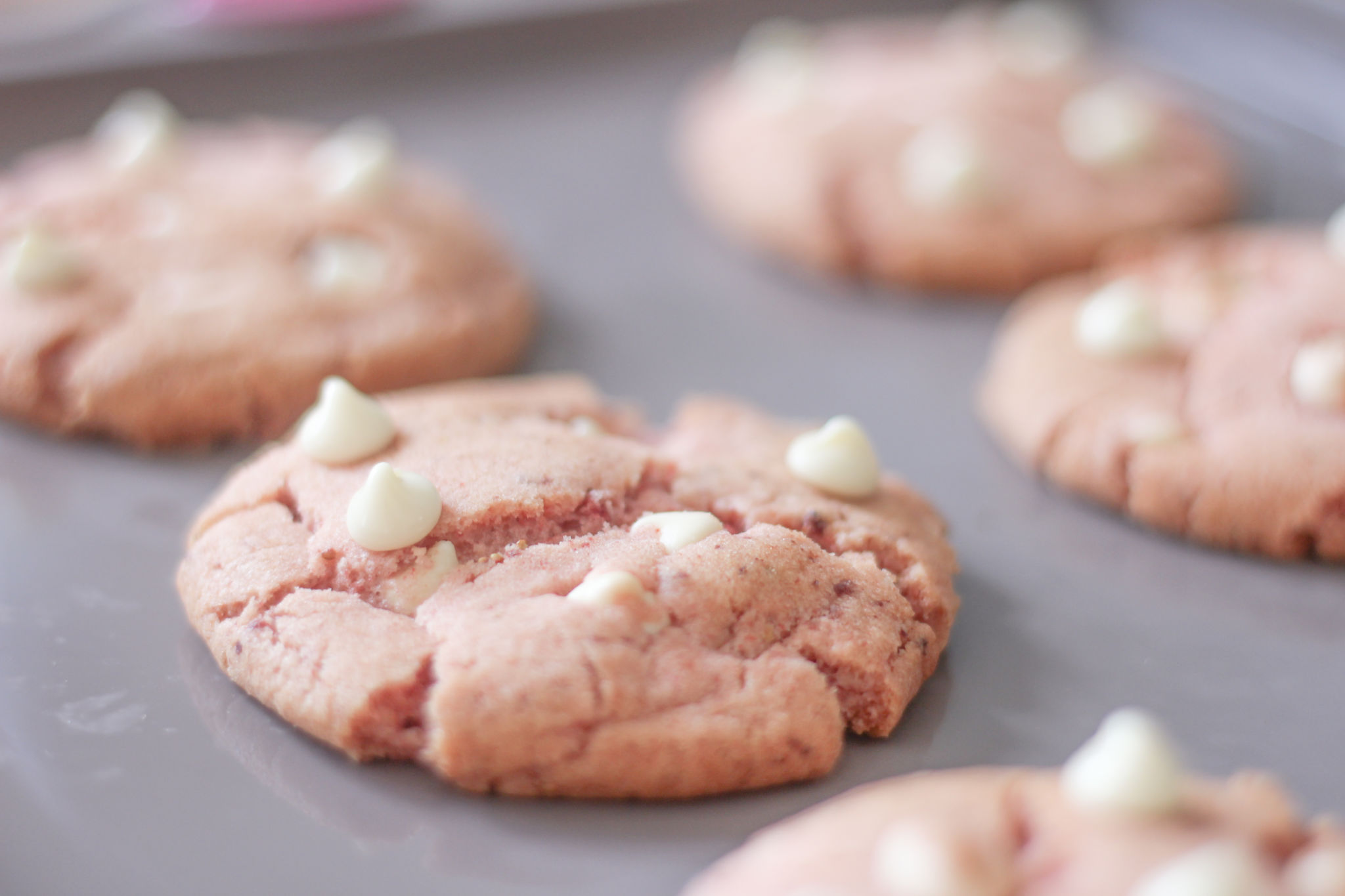 Strawberry White Chocolate Cookies - Baker Jo