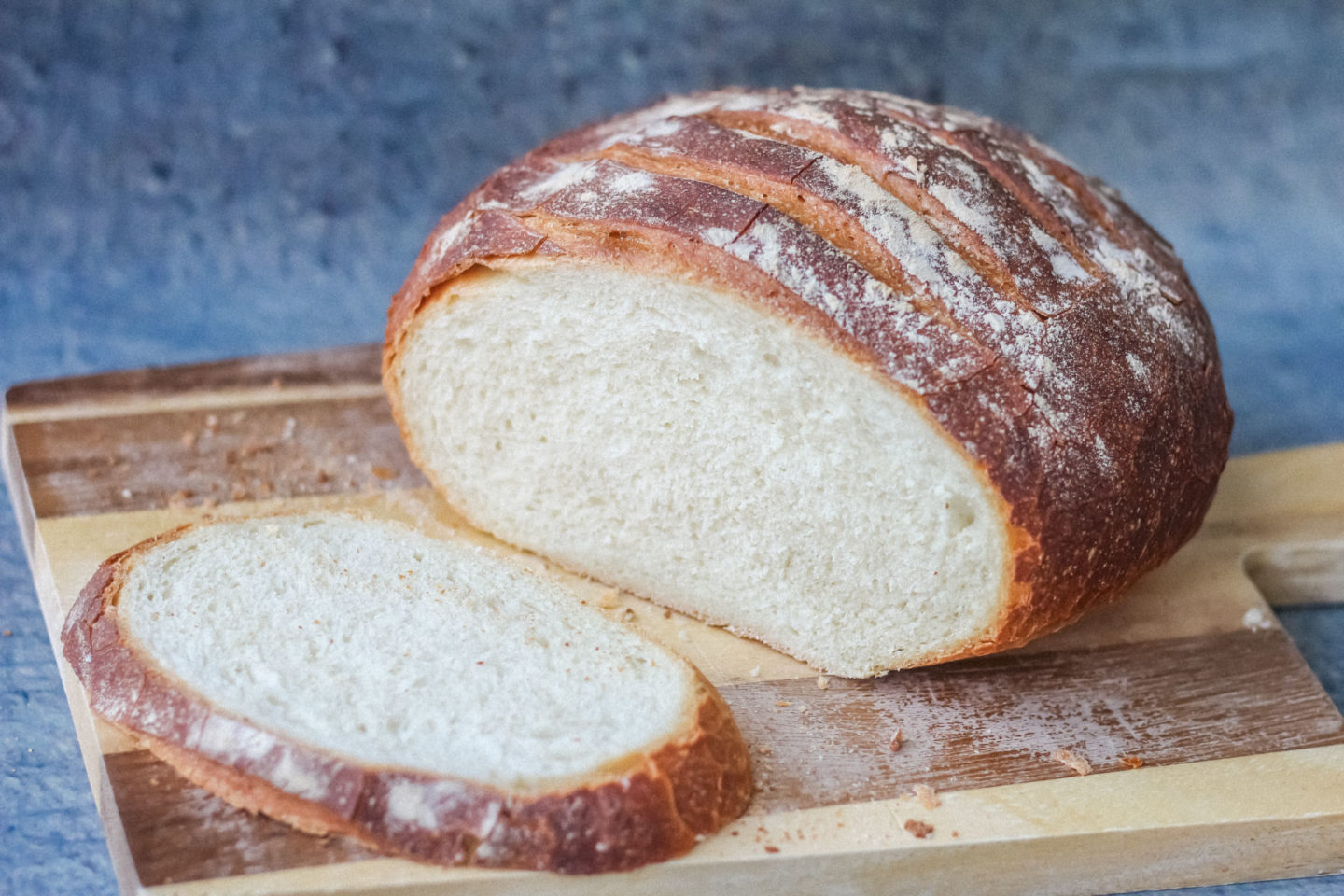 simple white cob loaf