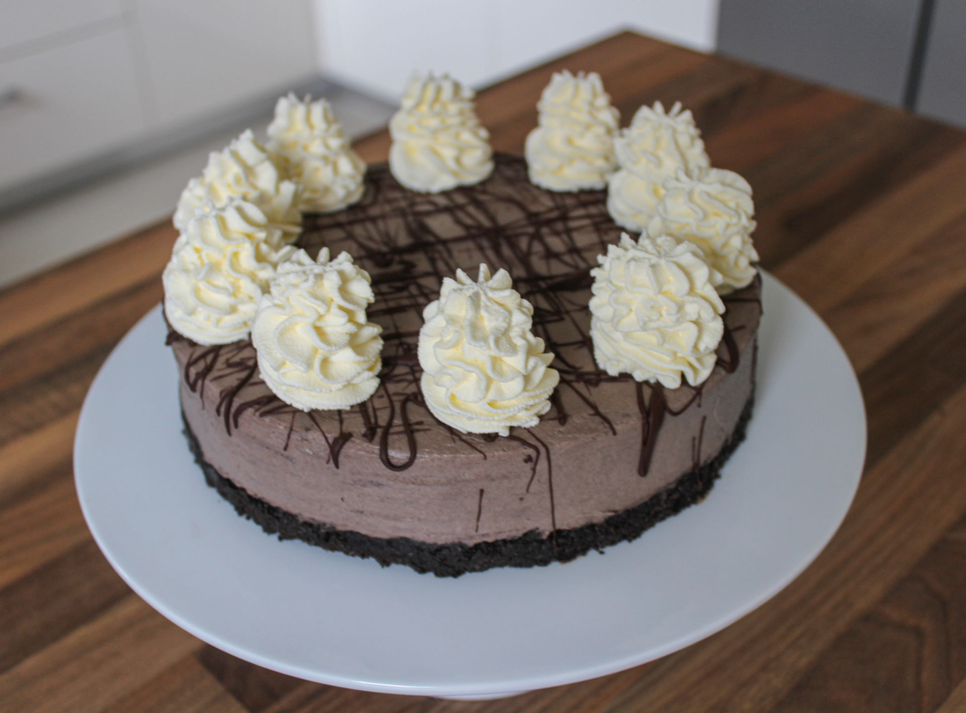 No Bake Oreo Cheesecake Baker Jo